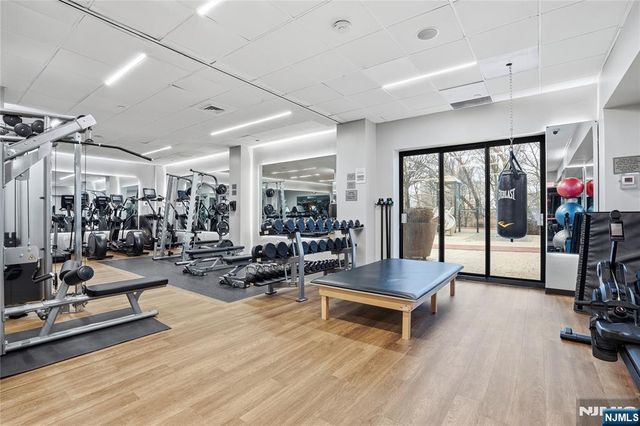 1512 Palisade Avenue 14R, Fort Lee, NJ 07024