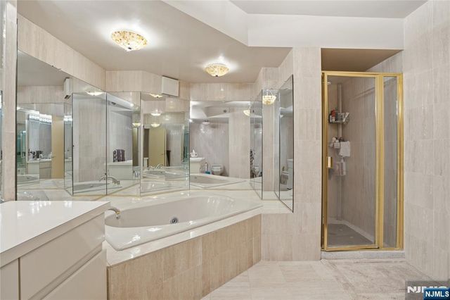 1512 Palisade Avenue 14R, Fort Lee, NJ 07024