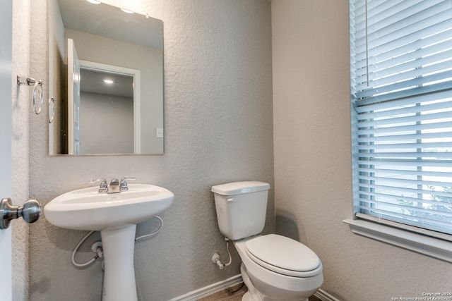 4202 Brigadier, Converse, TX 78109