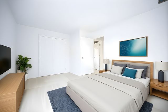 69 Cambridge Court, Simsbury, CT 06070