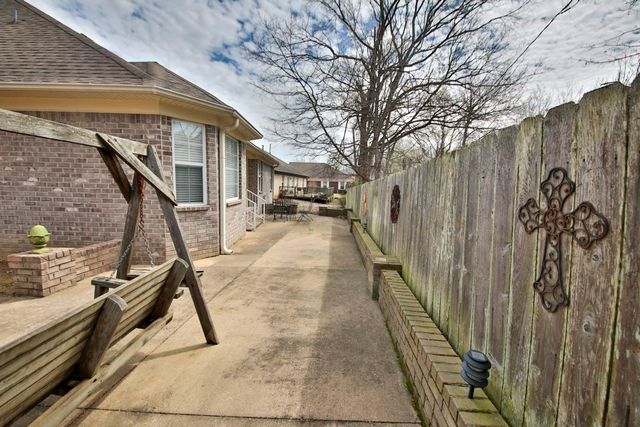 15 PARKSIDE CV, Munford, TN 38058