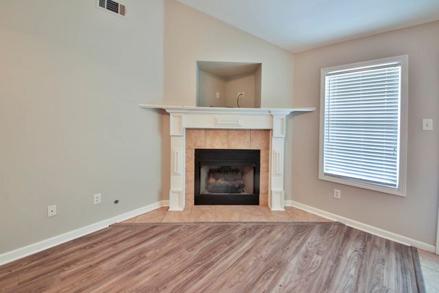 15 PARKSIDE CV, Munford, TN 38058