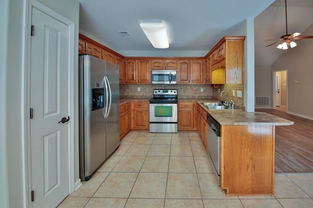 15 PARKSIDE CV, Munford, TN 38058