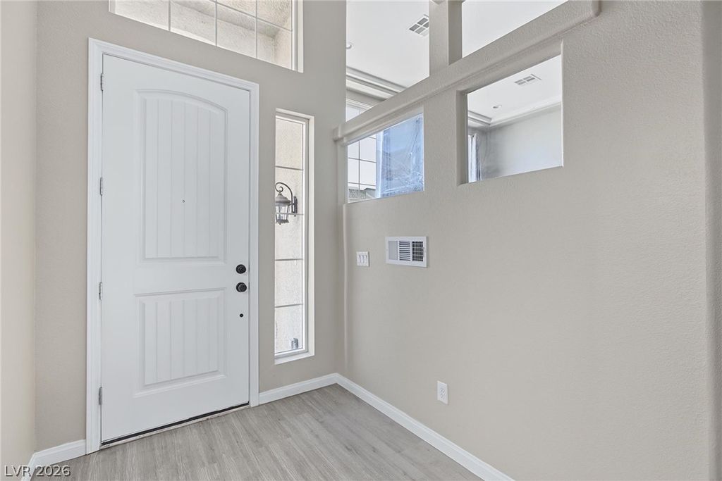 7665 Sandhaven Street, Las Vegas, NV 89139 — photo 2