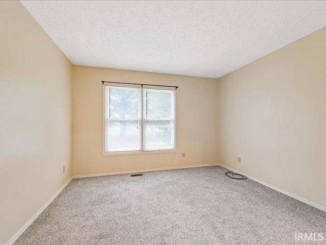 3811 S Pepper Chase, Bloomington, IN 47401