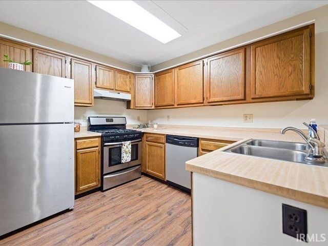 3811 S Pepper Chase, Bloomington, IN 47401