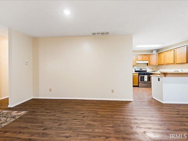 3811 S Pepper Chase, Bloomington, IN 47401