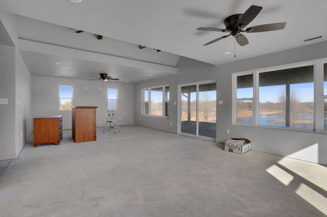 1834 S Black Cat Road, Joplin, MO 64801