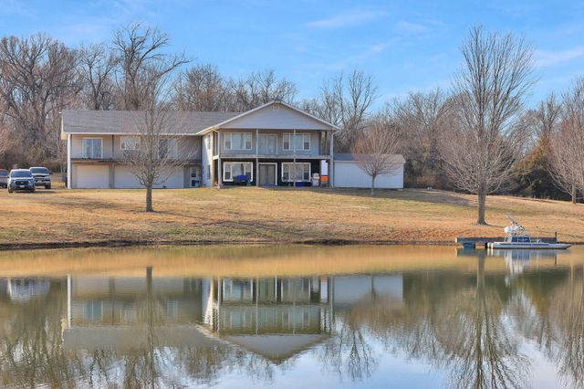 1834 S Black Cat Road, Joplin, MO 64801