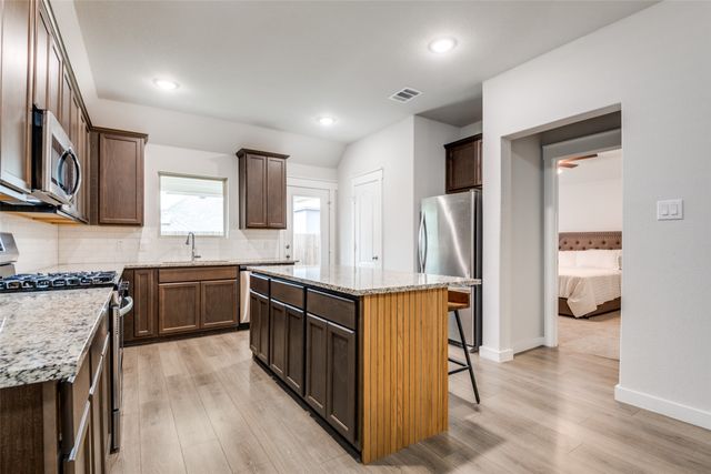 2391 Neff Lane, Forney, TX 75126