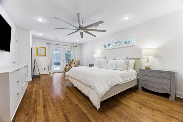 2503 Stoney Brook Drive, Houston, TX 77063