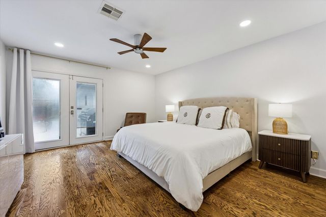 2503 Stoney Brook Drive, Houston, TX 77063