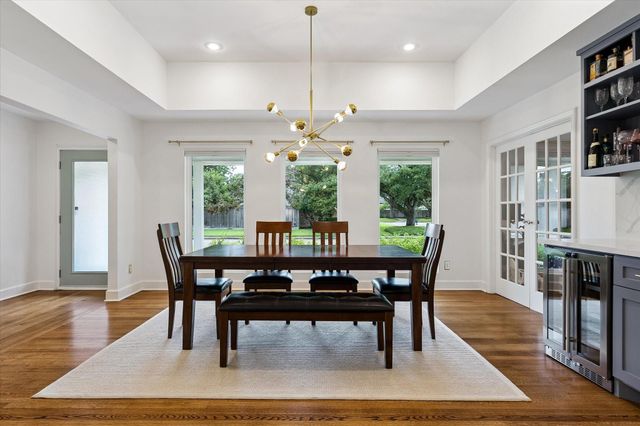 2503 Stoney Brook Drive, Houston, TX 77063