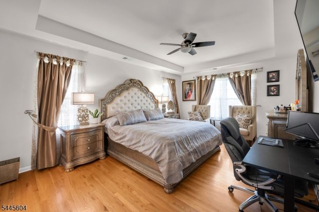 6 Jacob Way, Lopatcong Twp., NJ 08865