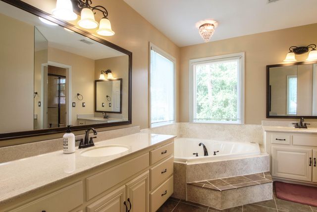 186 W Kestwick Drive W, Augusta, GA 30907