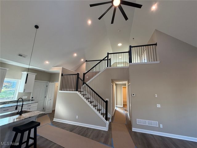 17761 Shurmer Road, Strongsville, OH 44136