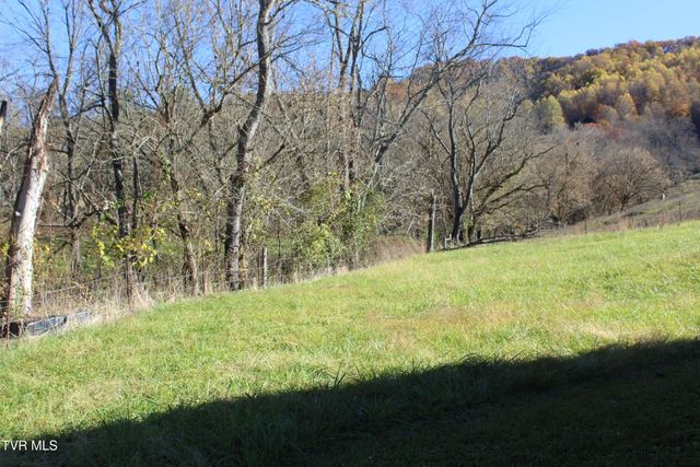 215 Autumn Drive, Pennington Gap, VA 24277