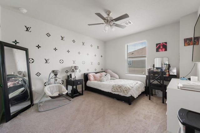 311 Charter Oak DR, Hutto, TX 78634