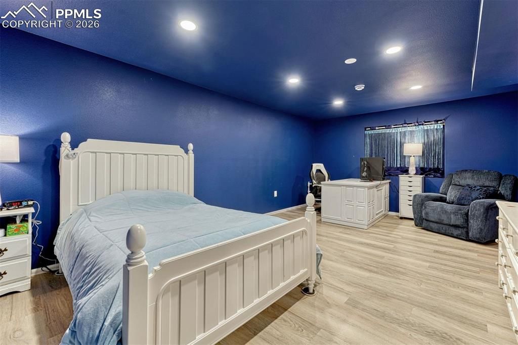 Image 9 of property listing at 2530 Rick Court, Colorado Springs, CO 80919