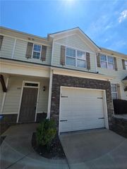 4332 Park Gate Drive 175, Atlanta, GA 30344