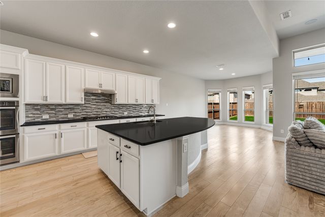 2205 Millwall Drive, Mckinney, TX 75071