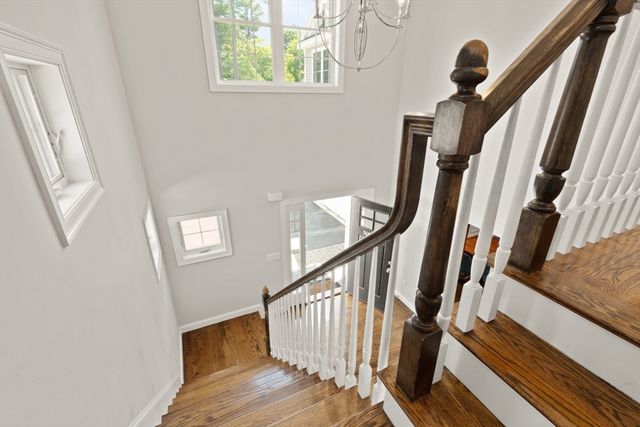 162 East St, Sharon, MA 02067
