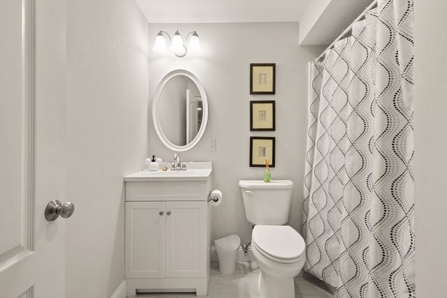 162 East St, Sharon, MA 02067