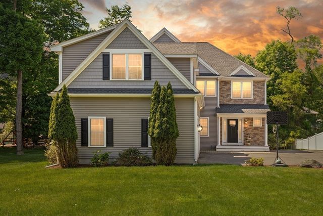162 East St, Sharon, MA 02067