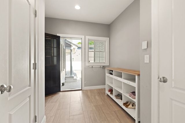162 East St, Sharon, MA 02067