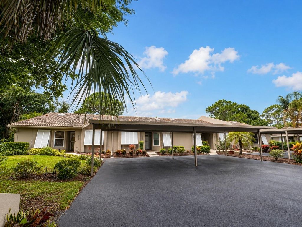 5608 37TH STREET E 26, Bradenton, FL 34203