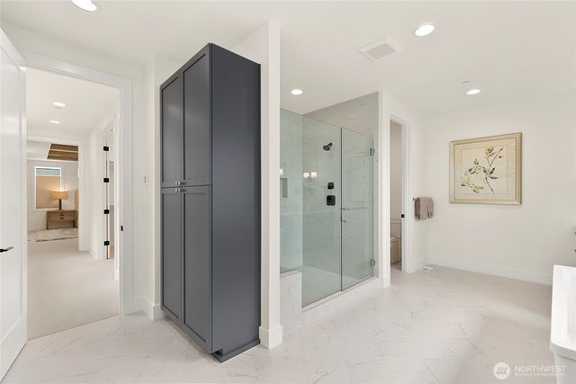 11616 SE 47th Place, Bellevue, WA 98006