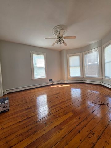 26 Third 1, Brockton, MA 02301