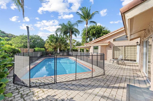 21089 Brookshire Terrace, Boca Raton, FL 33433