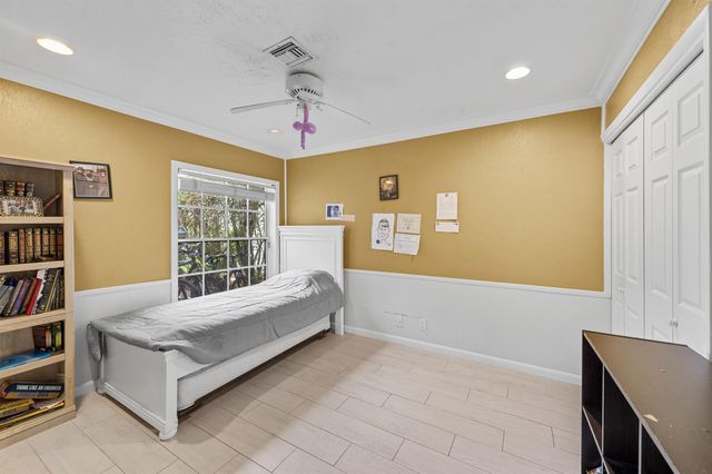 21089 Brookshire Terrace, Boca Raton, FL 33433