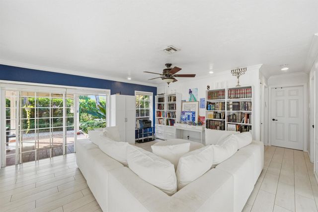 21089 Brookshire Terrace, Boca Raton, FL 33433