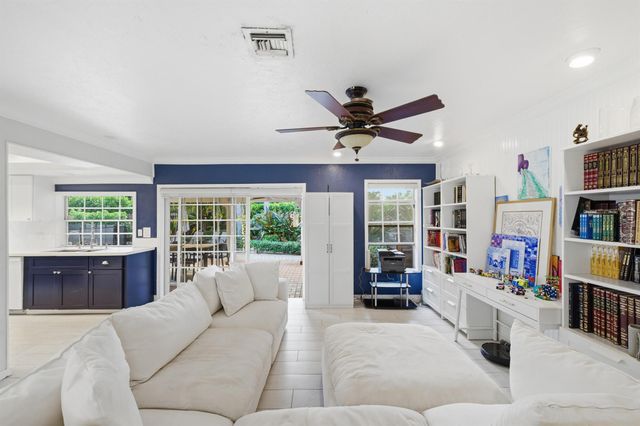 21089 Brookshire Terrace, Boca Raton, FL 33433