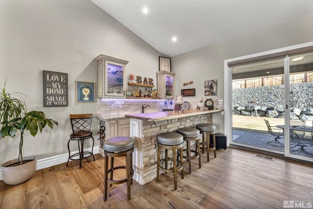 2385 Lompa Lane, Carson City, NV 89701