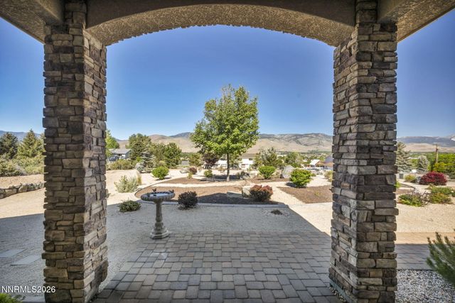 2385 Lompa Lane, Carson City, NV 89701