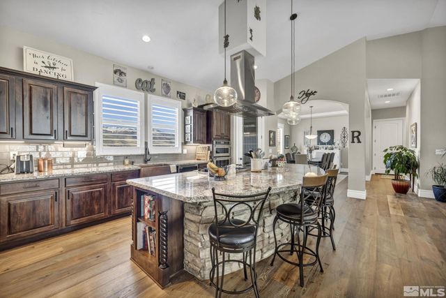 2385 Lompa Lane, Carson City, NV 89701