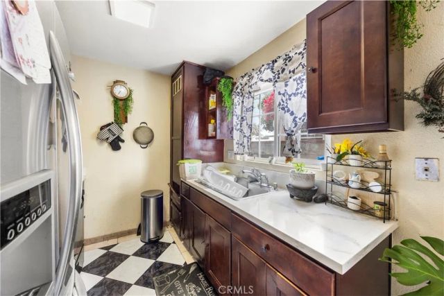 1219 S Downey, Los Angeles, CA 90023