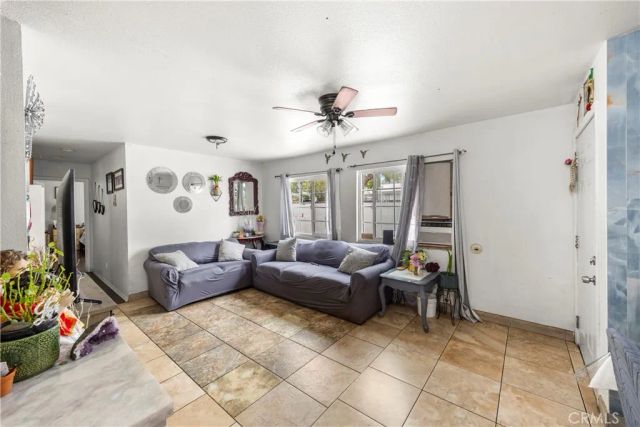 1219 S Downey, Los Angeles, CA 90023