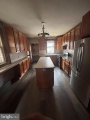 3313 SAINT VINCENT STREET, Philadelphia, PA 19149