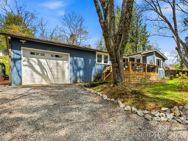 33 Kilpatrick Street, Brevard, NC 28712