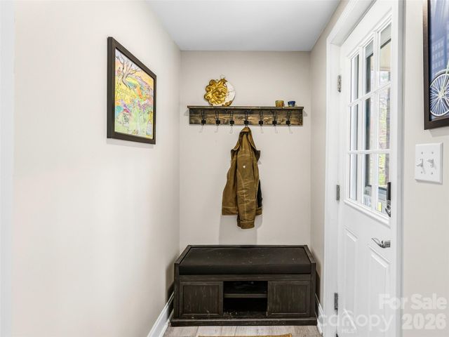 33 Kilpatrick Street, Brevard, NC 28712
