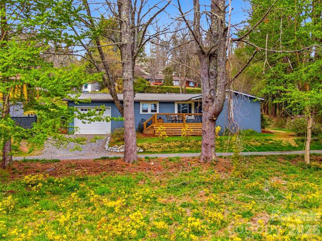 33 Kilpatrick Street, Brevard, NC 28712