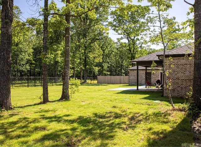 120 Eastwood Circle, Ward, AR 72176