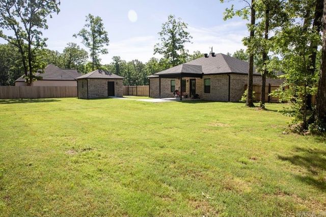 120 Eastwood Circle, Ward, AR 72176