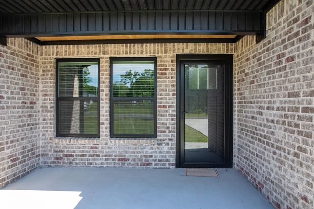 120 Eastwood Circle, Ward, AR 72176