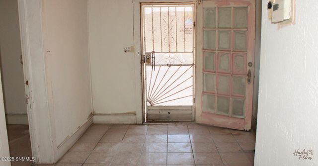 446 S San Pedro Street, Las Cruces, NM 88001