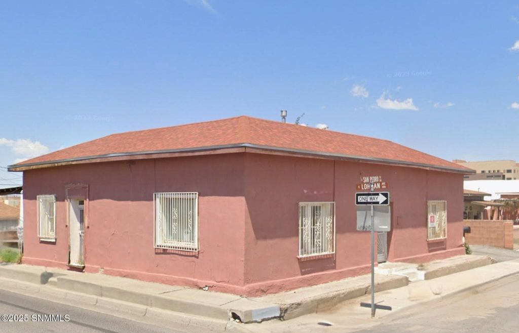 446 S San Pedro Street, Las Cruces, NM 88001
